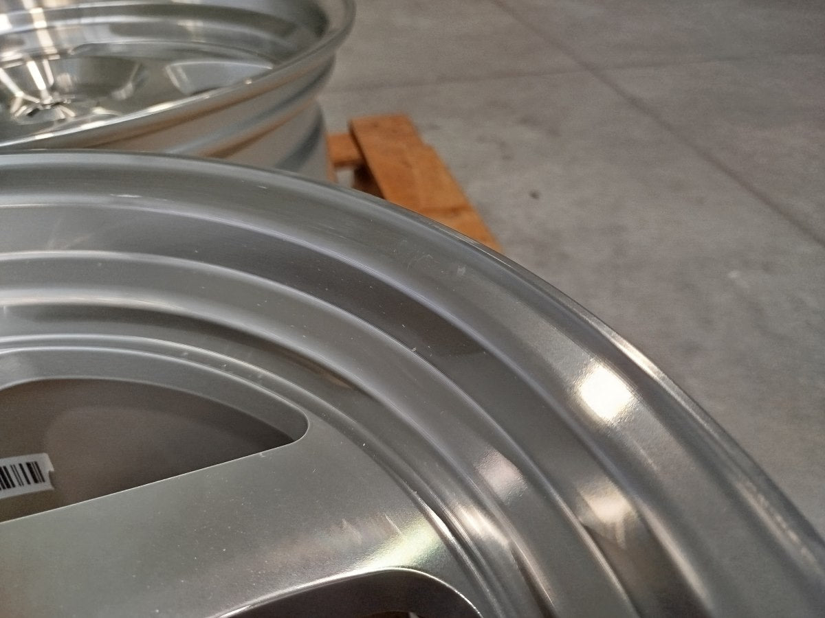 Set of JR15 17x9 ET25 5x100 Silver Machined Face