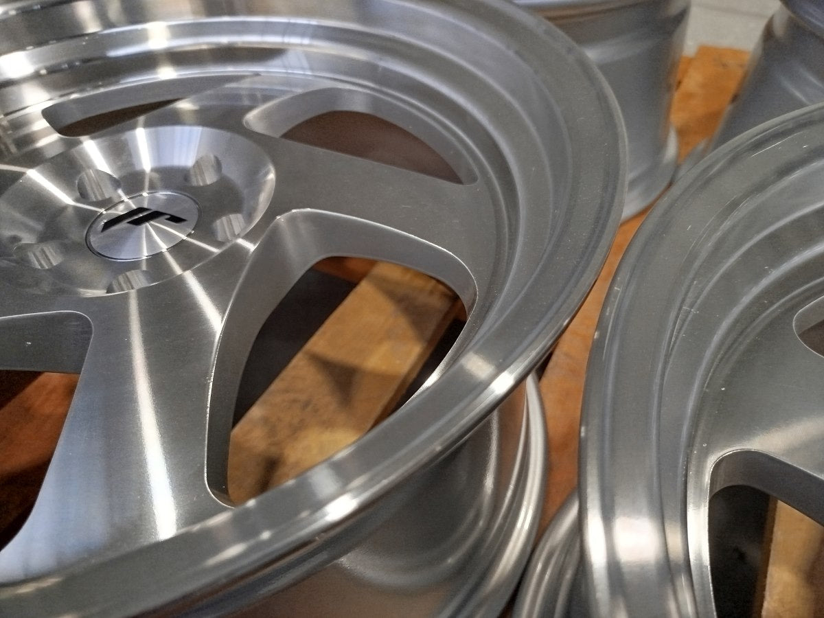 Set of JR15 17x9 ET25 5x100 Silver Machined Face