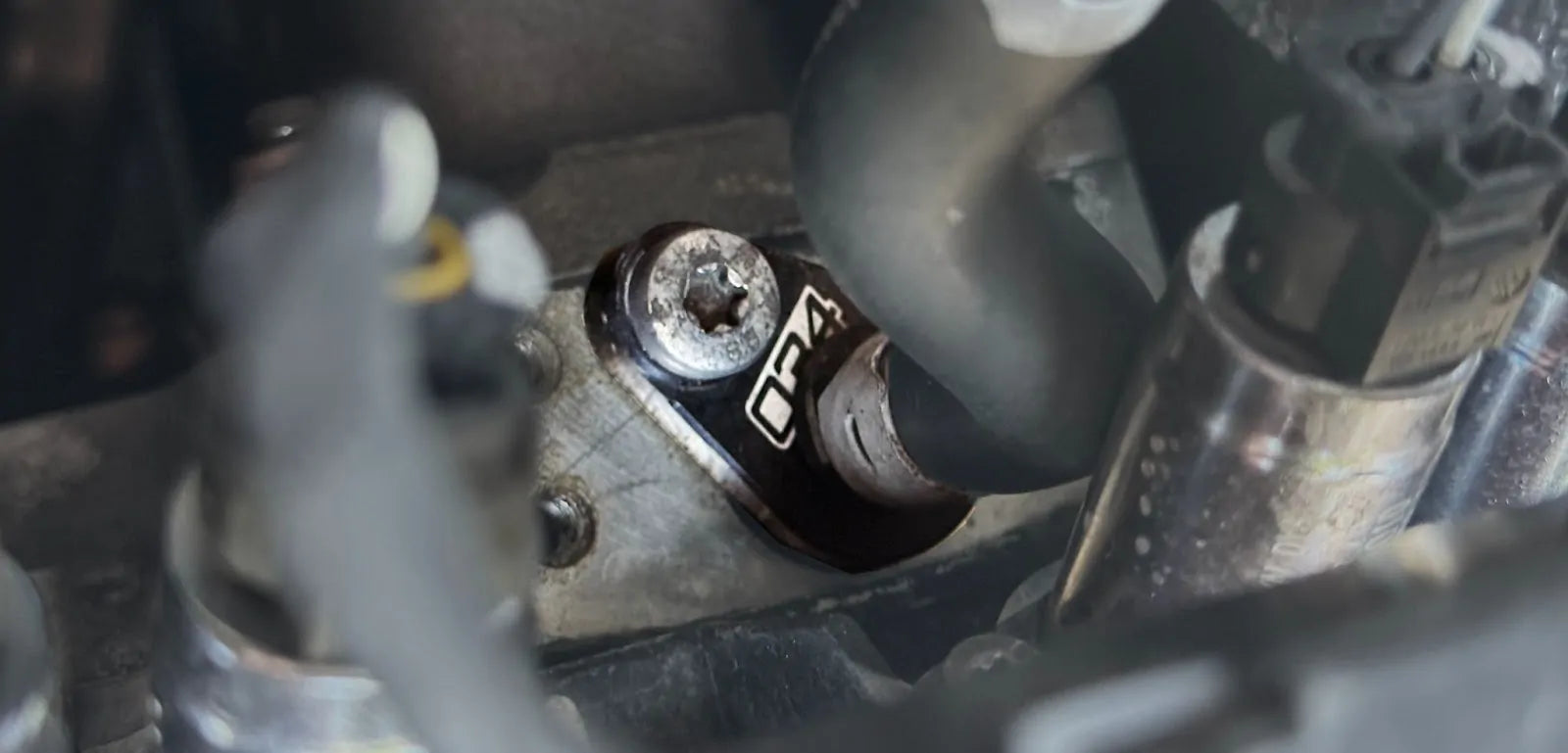 034Motorsport – Billet Coolant Vent Union, EA888 Gen 3/4 1.8T/2.0T Engines