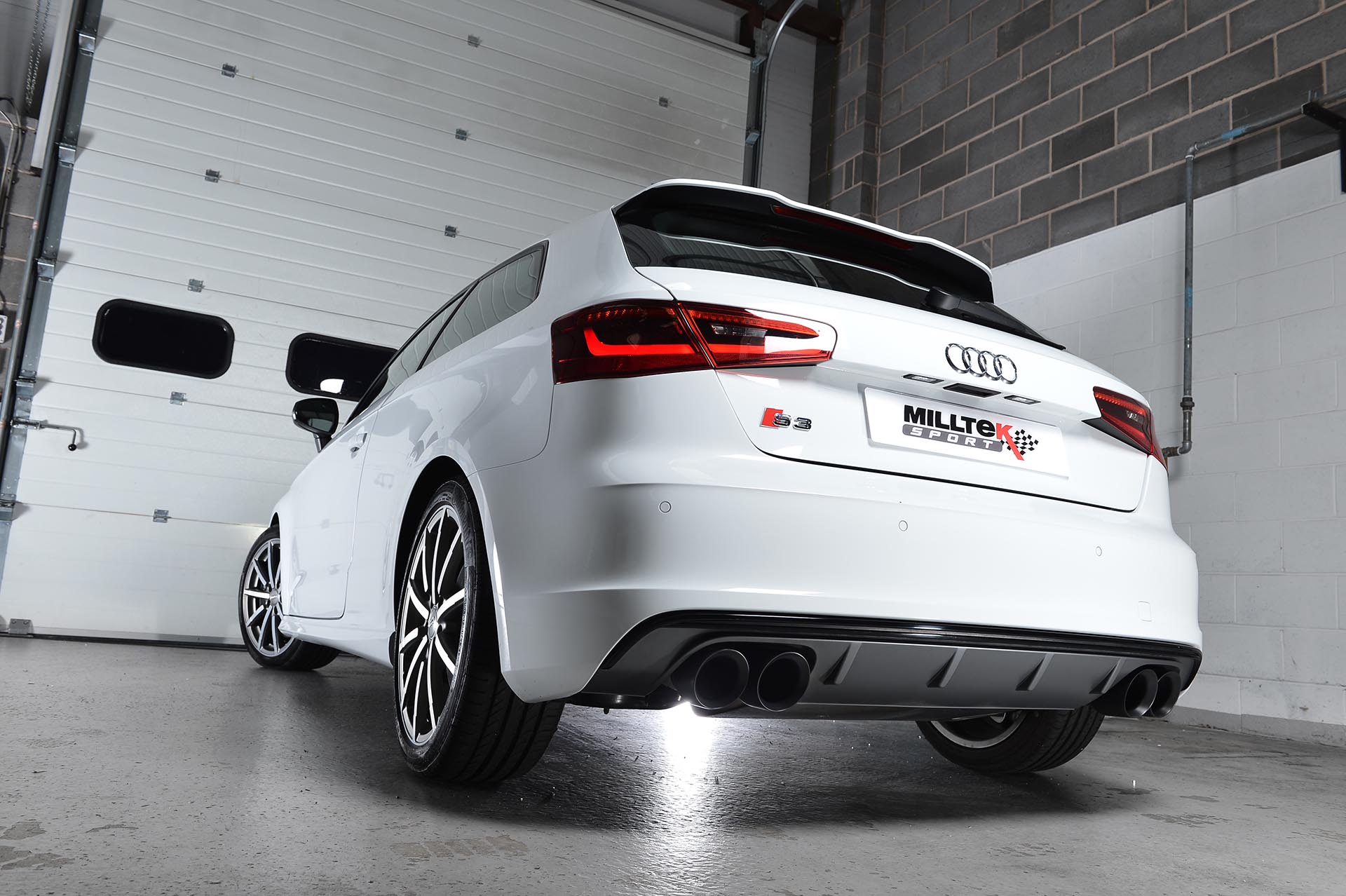Milltek Sport Audi S3 8V 3DR Valved Cat-Back Exhaust