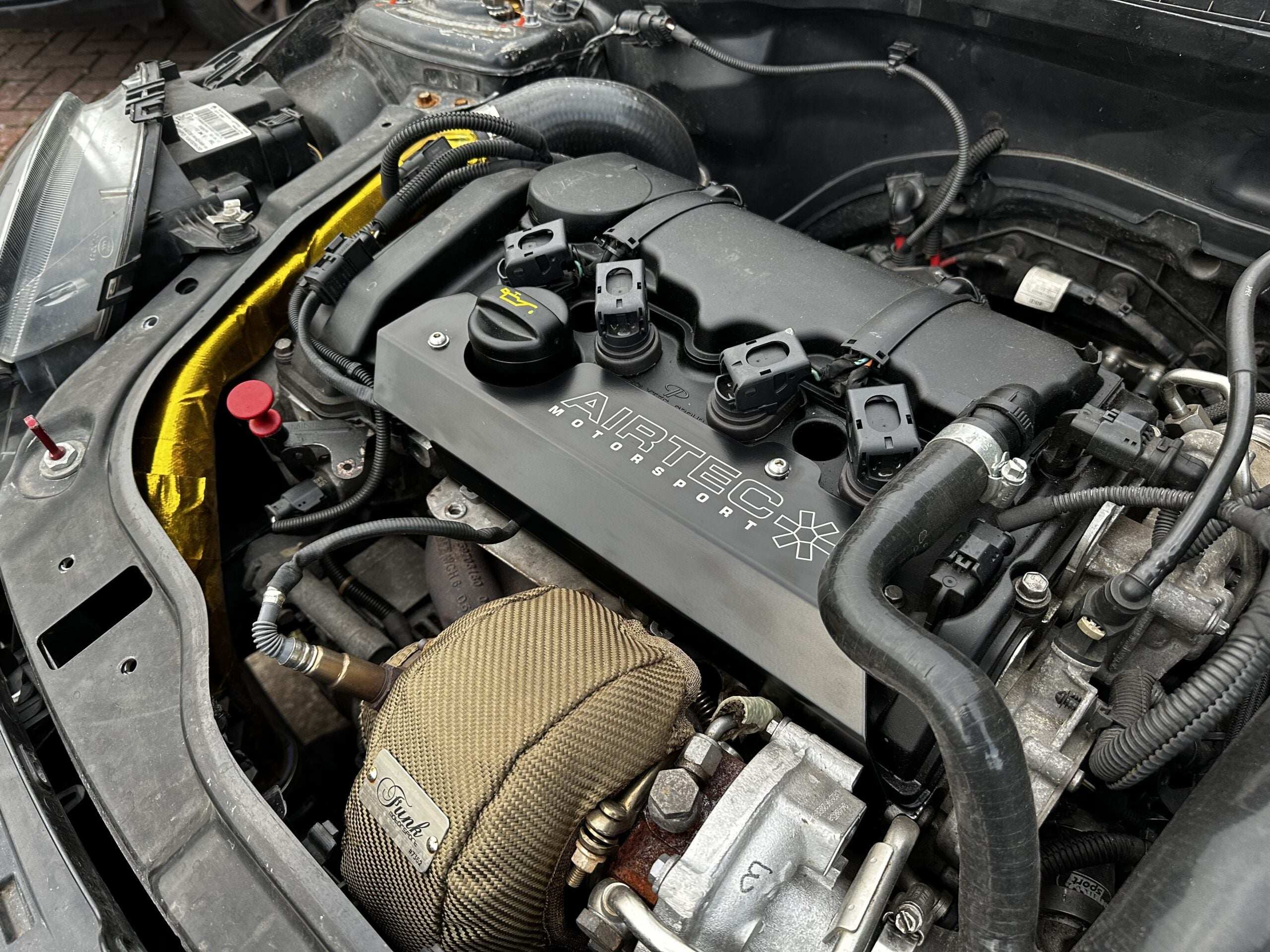 AIRTEC Motorsport Engine Cover for Peugeot 308 GTI - Performance HQ - United Kingdom