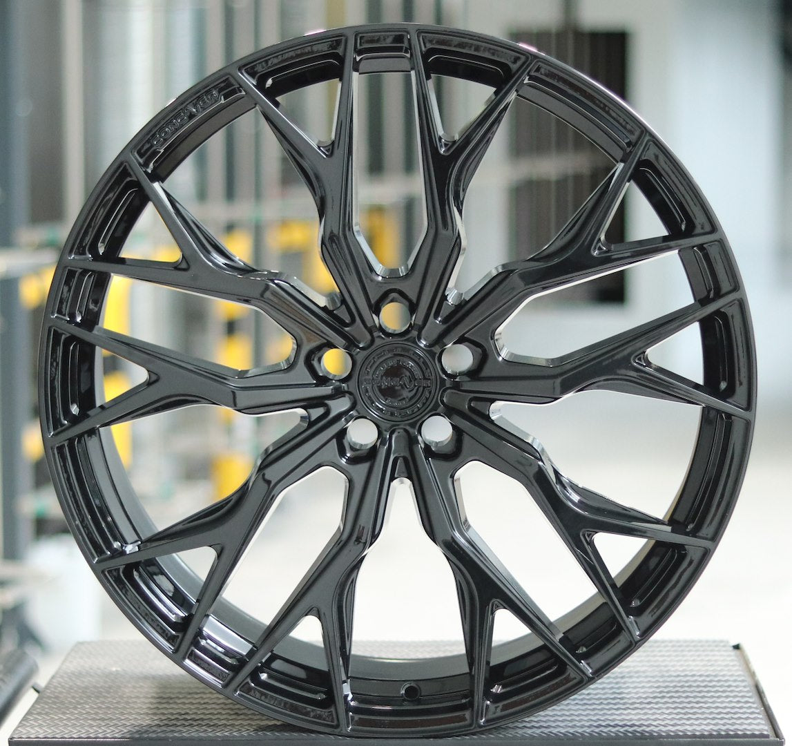 Concaver CVR1 23x10 Platinum Black