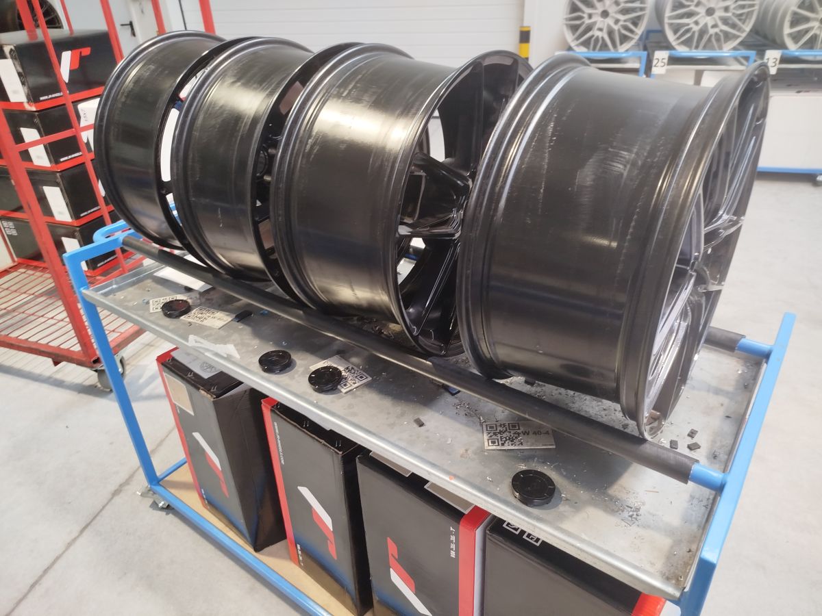 Set of JR44 20x8