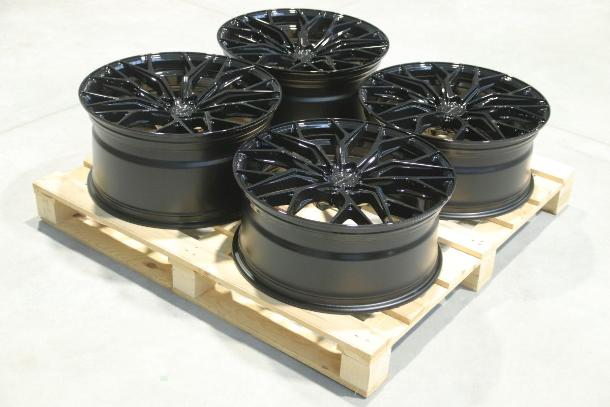 Set of CVR1 21x9 ET30 + 21x10