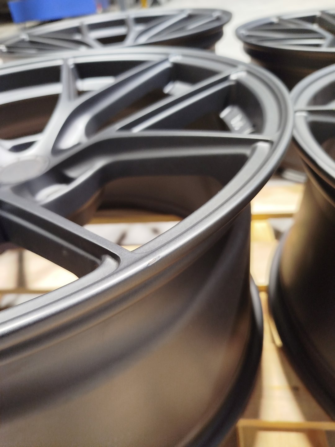 Set of SL01 19x9 ET32 + 19x10
