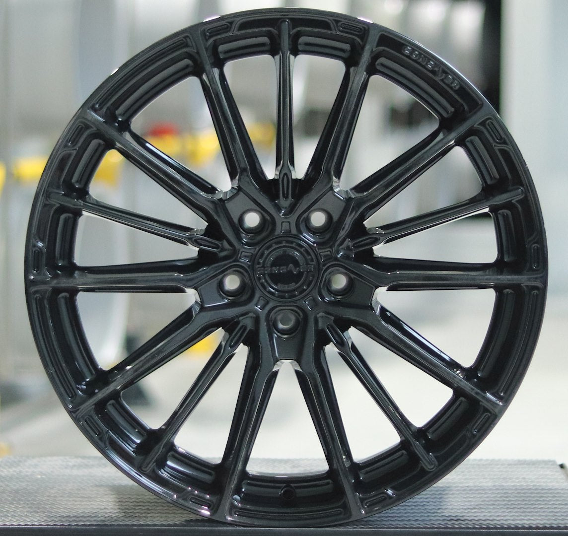 Concaver CVR7 20x9 Gloss Black