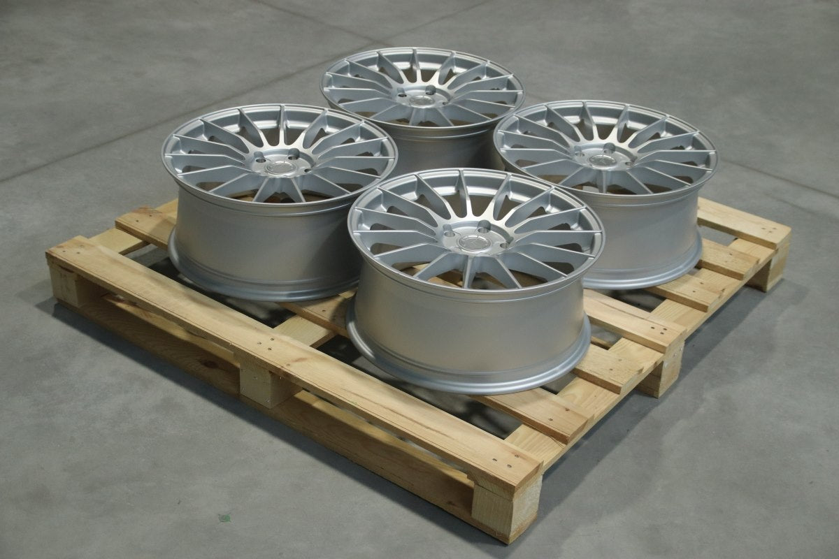 Set of SL05 18x8 ET40 5x120 Matt Silver