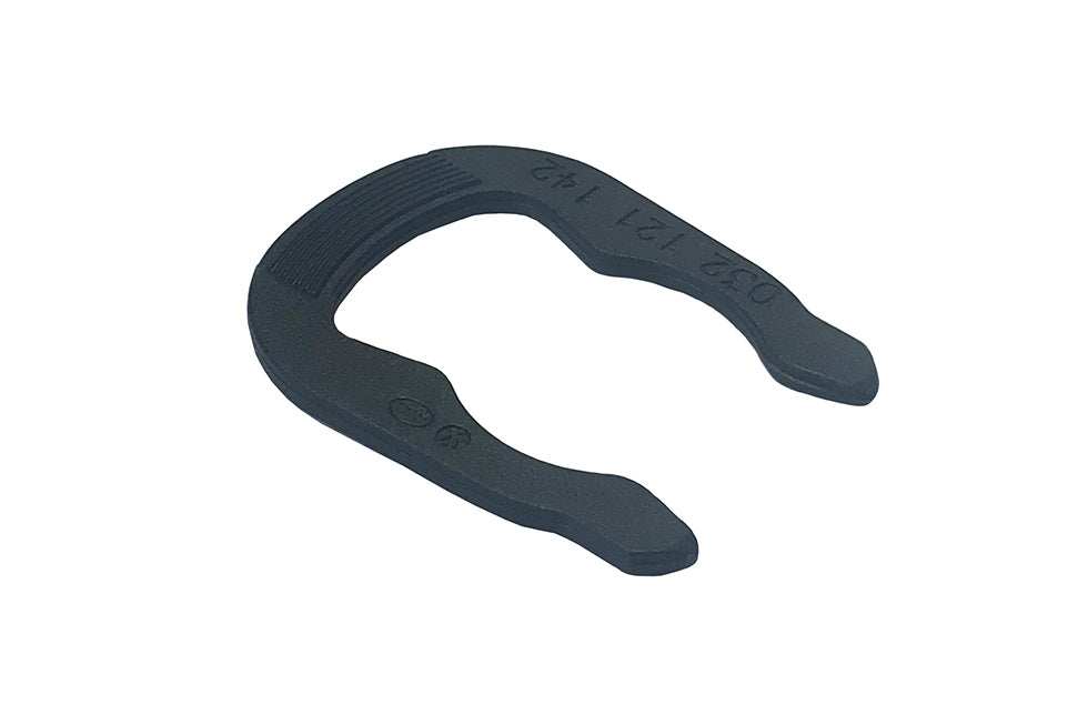 Forge Horseshoe Clip - Performance HQ - United Kingdom
