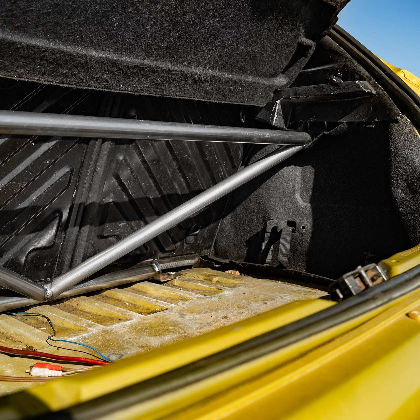 KBrace - Peugeot 206 GTi JM Rear Strut Brace - Performance HQ - United Kingdom