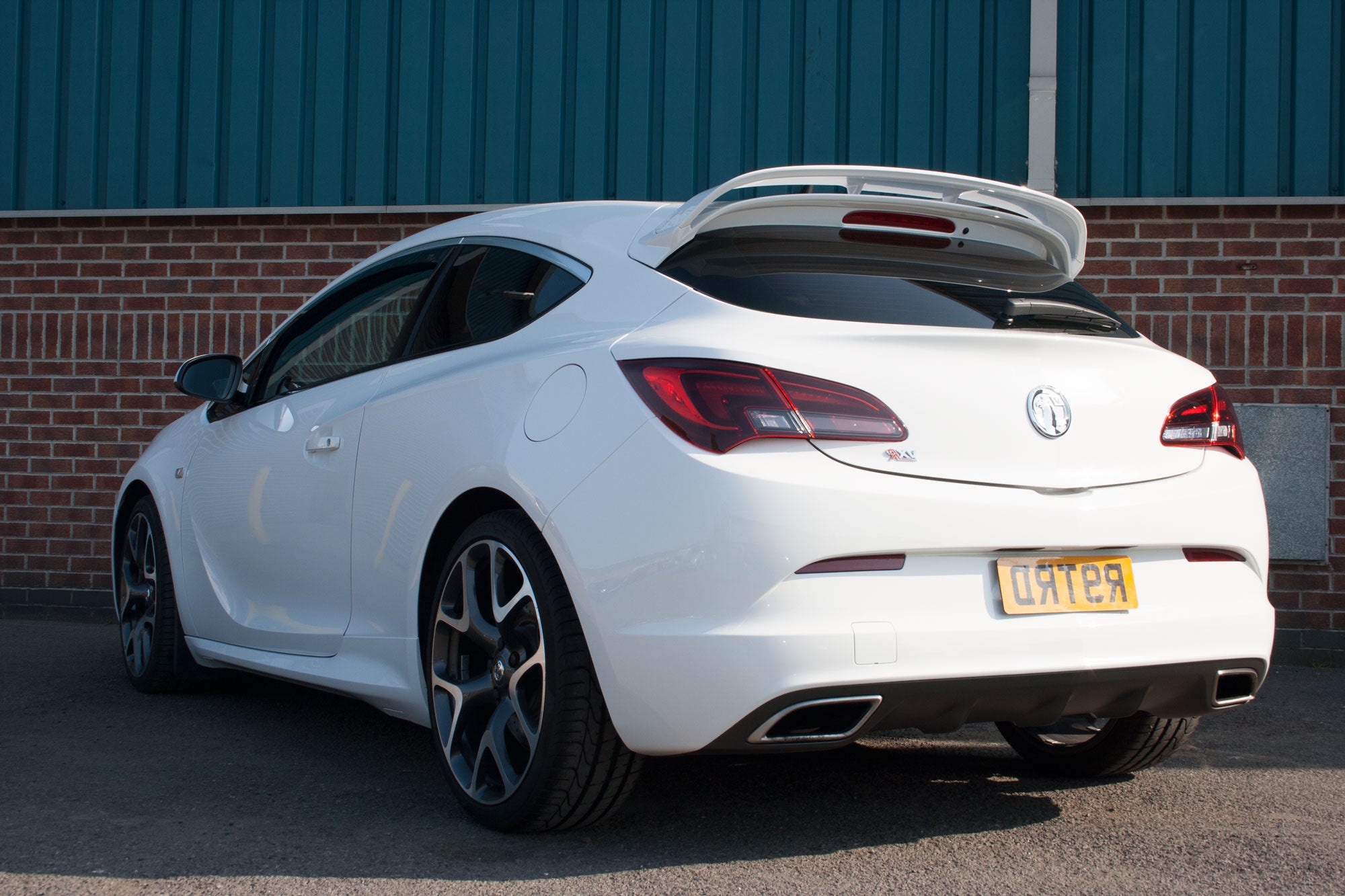Scorpion Vauxhall Astra J VXR Non resonated Cat back Exhaust