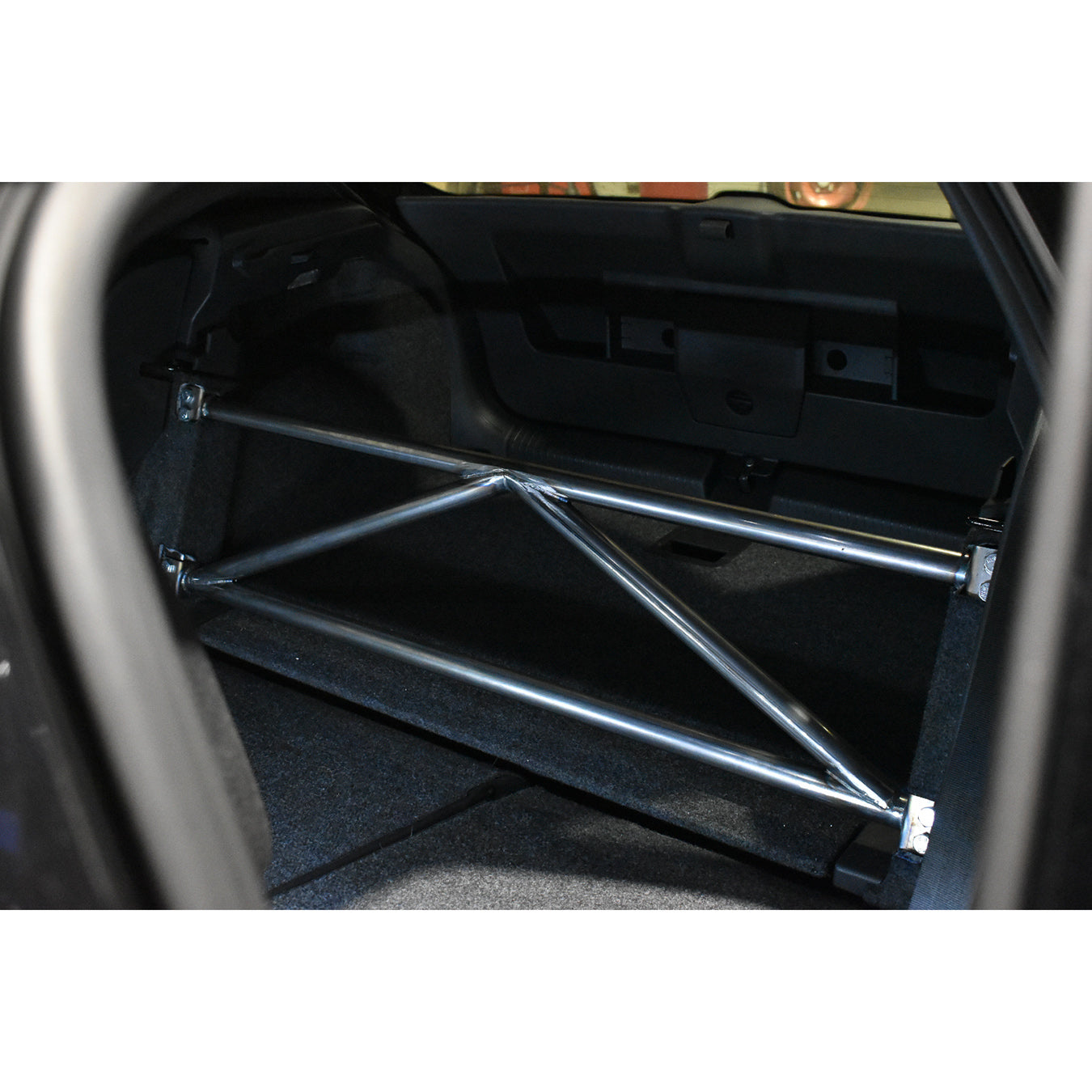 K-Brace - Volkswagen Polo GTI MK6 AW Rear Strut Brace