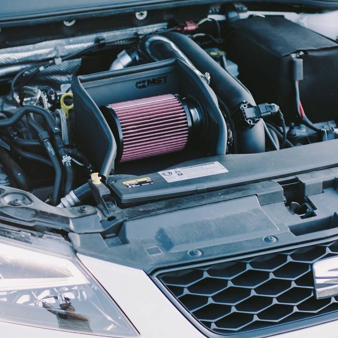 MST Performance VAG EA211 1.2/1.4 TSI/TFSI Air Intake Kit & Silicone Hose