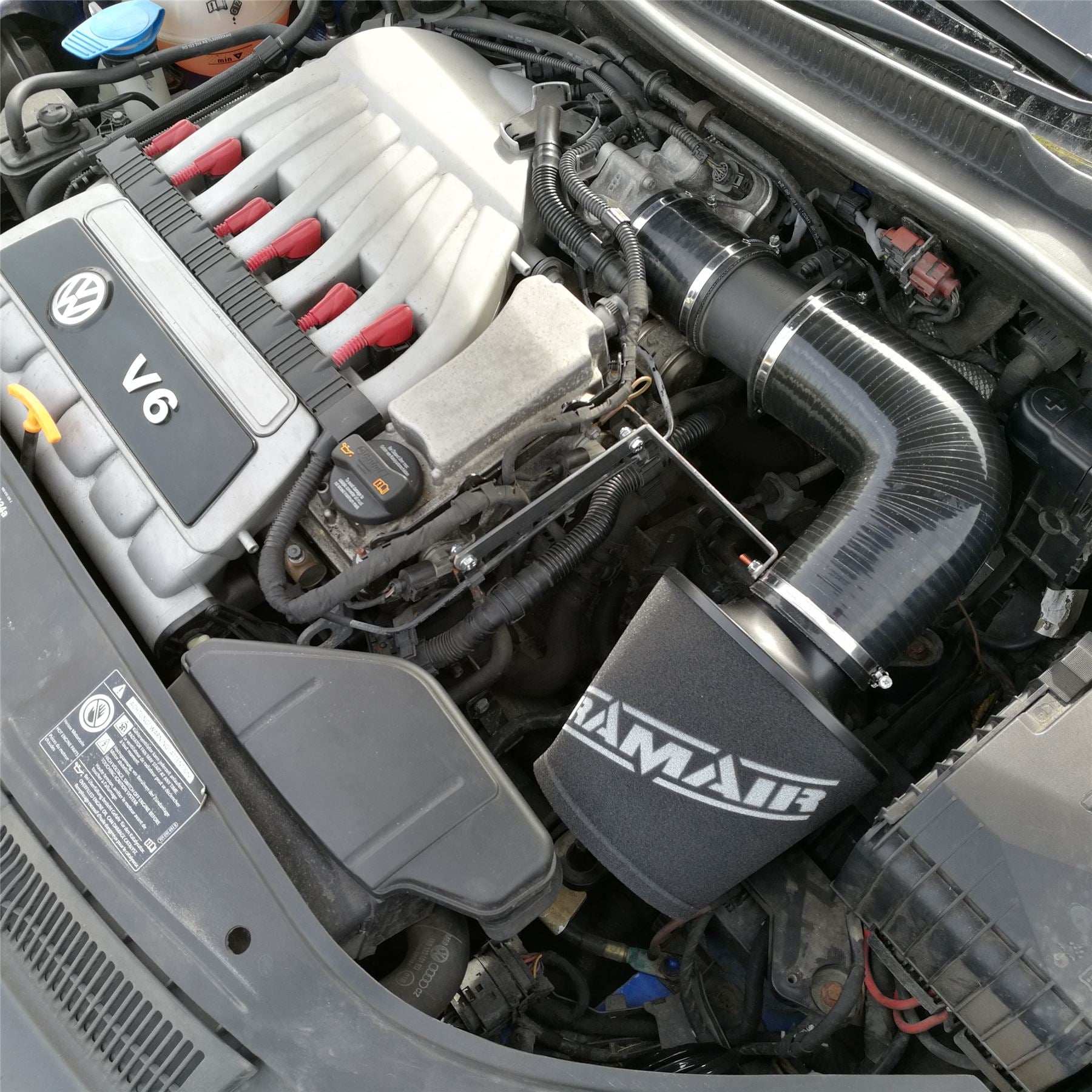 Performance Foam Induction Kit for VW MK5 Golf R32 3.2 V6 - Blue Hoses - Performance HQ - United Kingdom