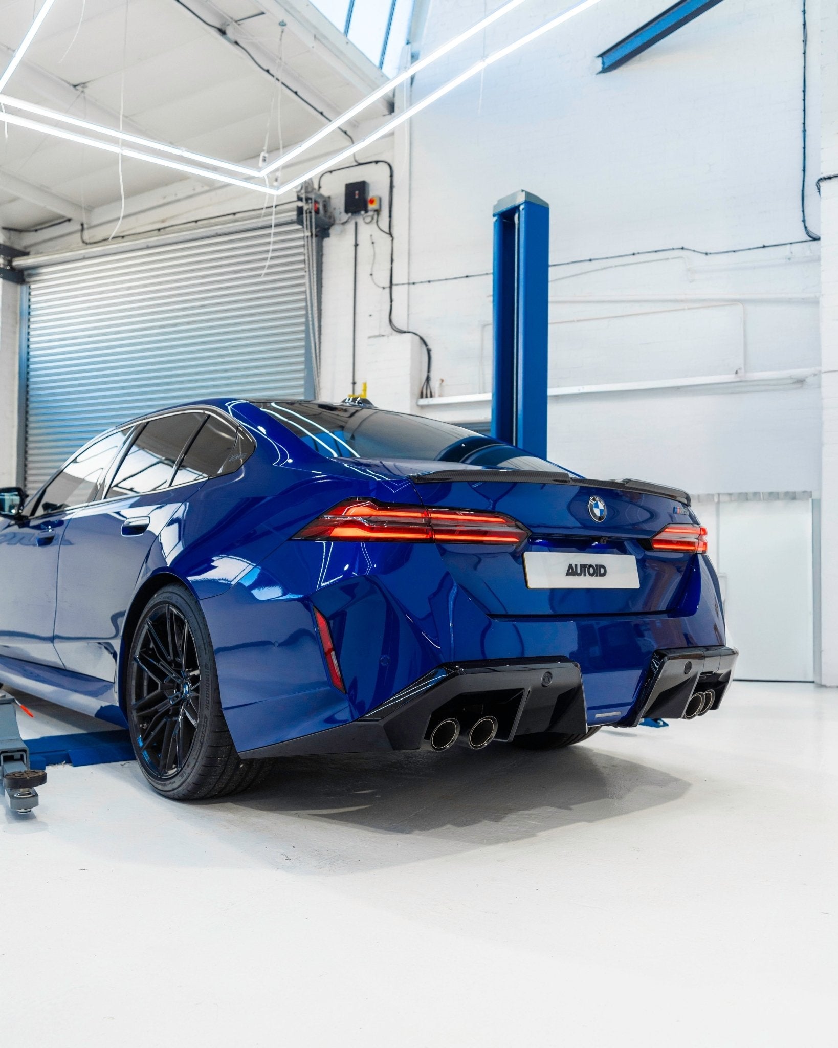 TRE BMW 5 Series G60 & M5 G90 Pre-Preg Carbon Fibre Performance Rear Spoiler (2024+)