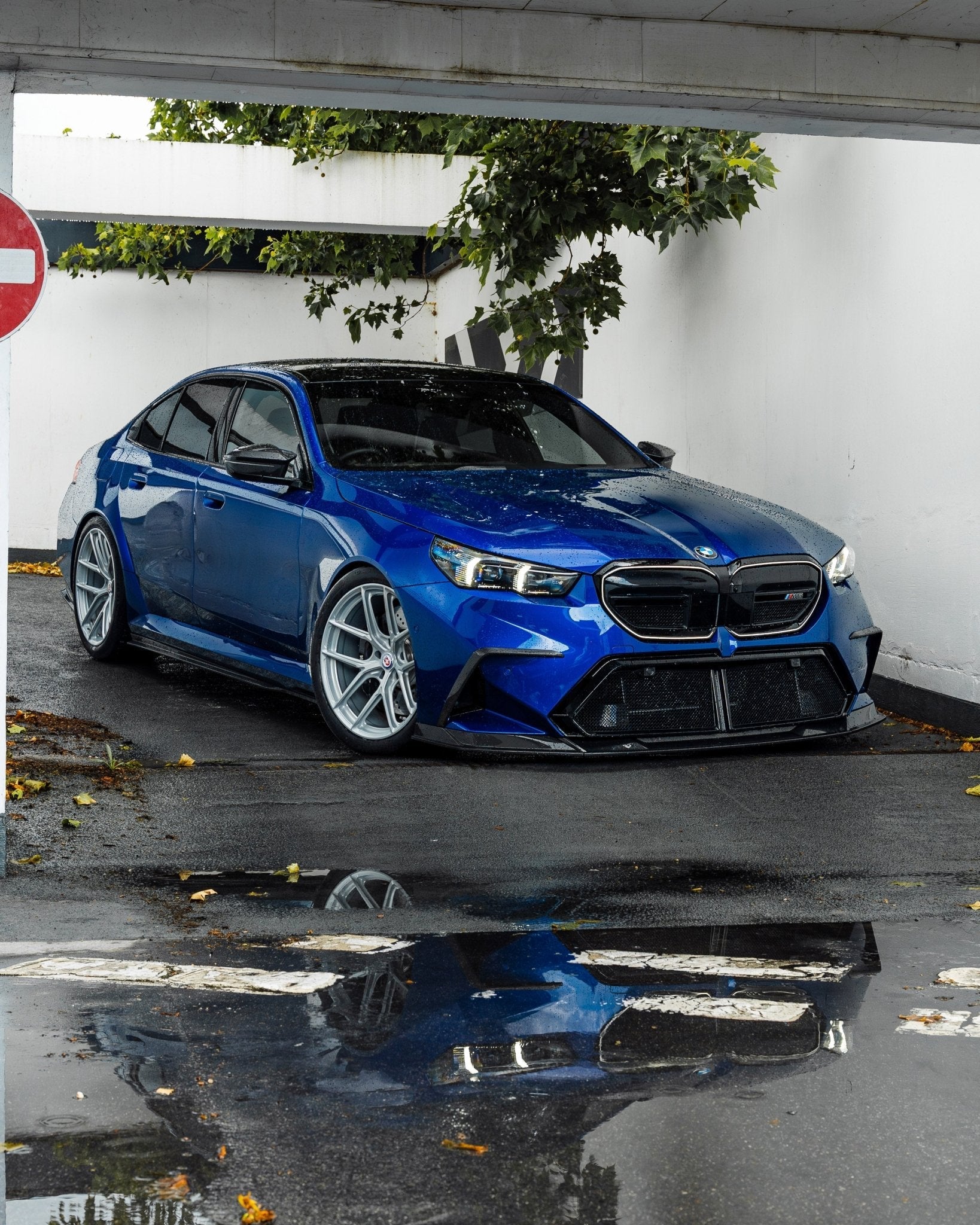 TRE BMW M5 G90 G99 Pre-Preg Carbon Fibre PR-1 Front Lip