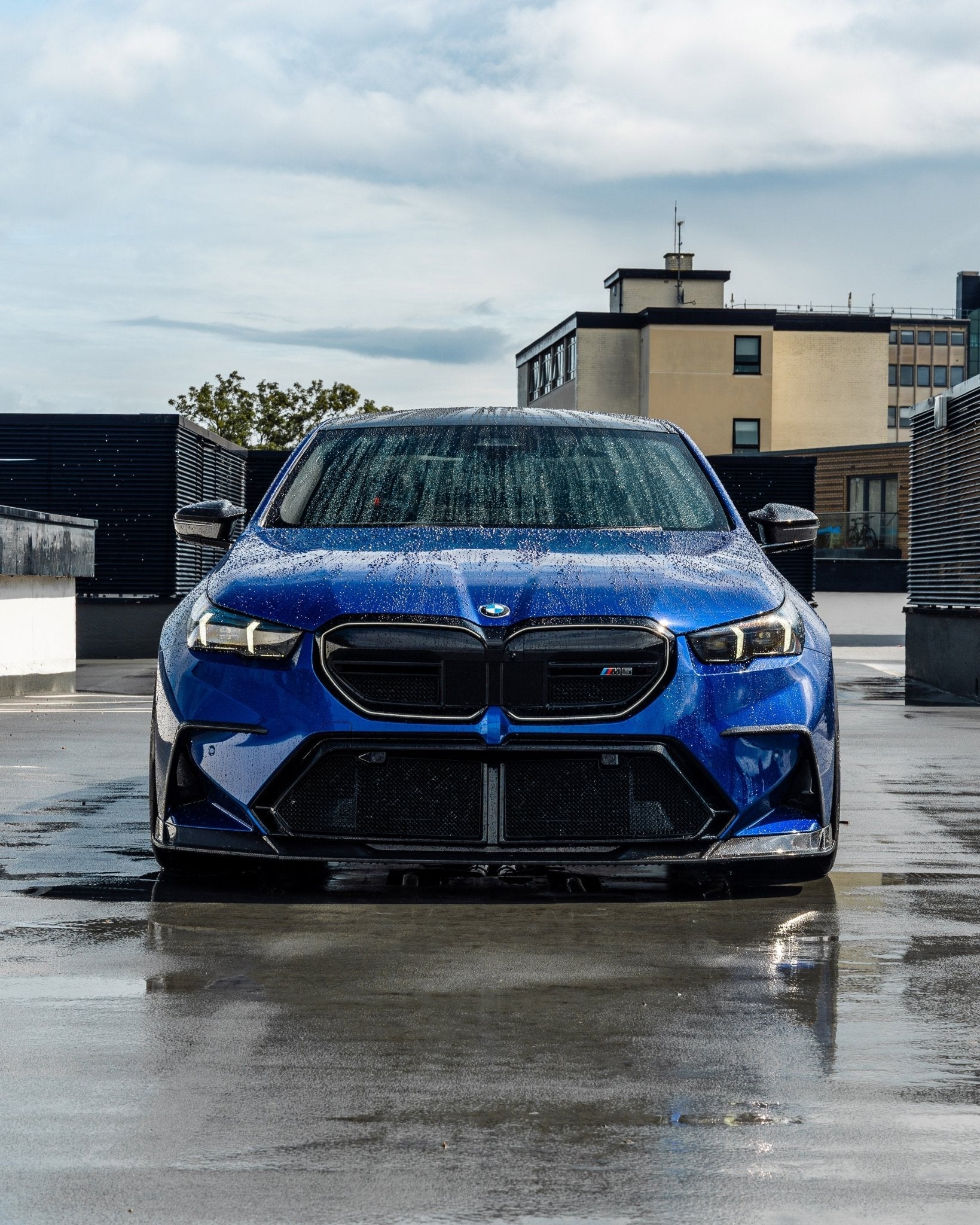 TRE BMW M5 G90 G99 Pre-Preg Carbon Fibre PR-1 Front Lip