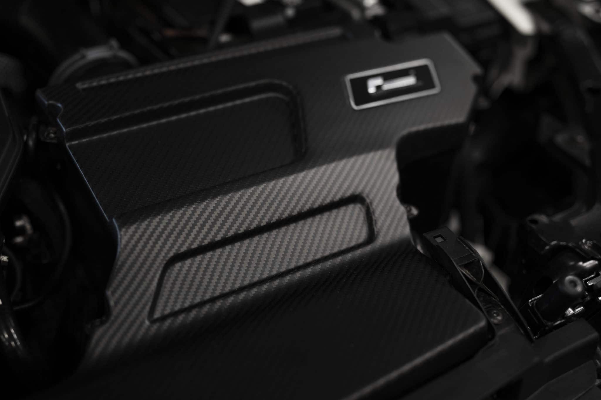 Racingline R600 Carbon Fibre Intake Lid – Gloss/Matte Finish