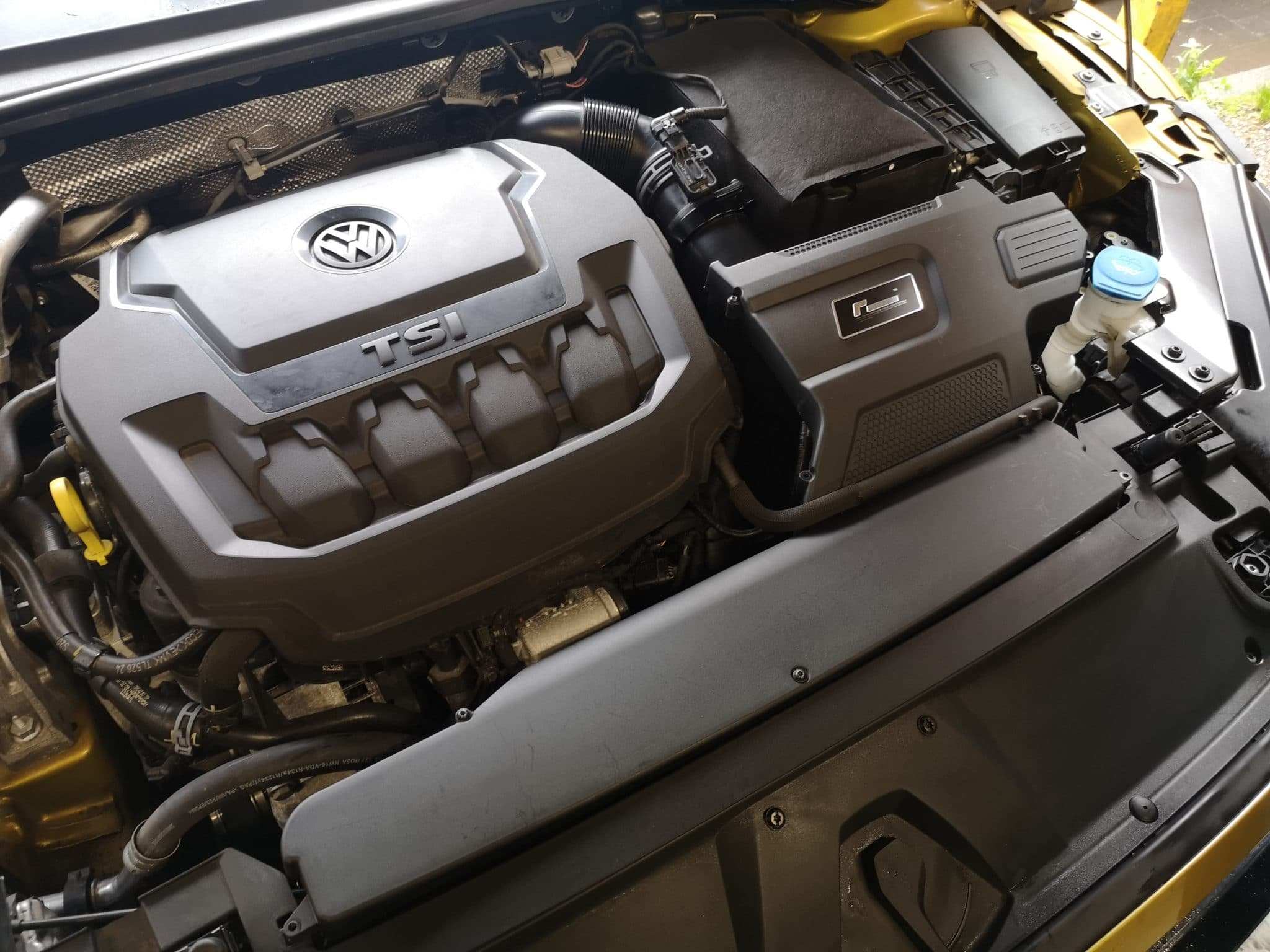 Racingline Gen.3B R600 Air Intake System for 2.0T (190PS) Models – VWR12G7R602 - Performance HQ - United Kingdom