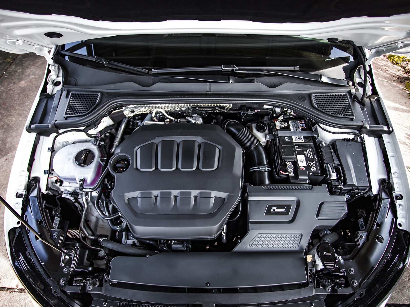 Racingline R600 Intake System for MQB EA888 Gen.3 & Gen.4 EVO Engines - Performance HQ - United Kingdom