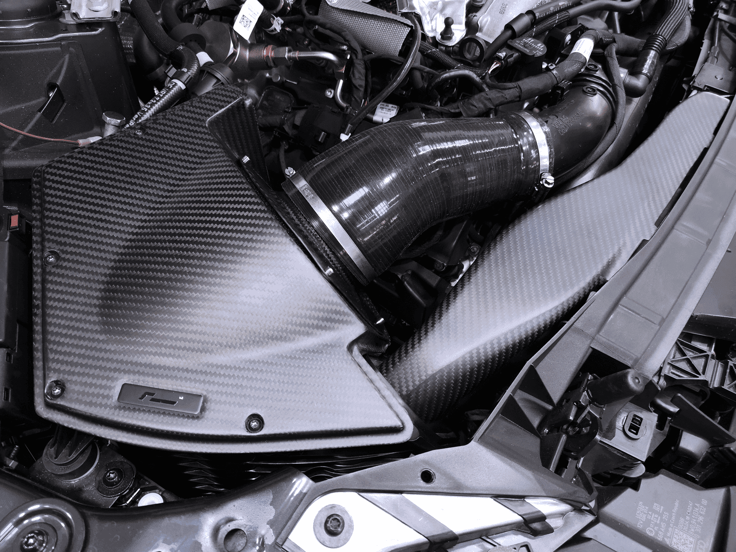 Racingline Carbon Fibre Air Intake System S4/S5 (B9) 3.0 TFSI – VWR1241S4 - Performance HQ - United Kingdom